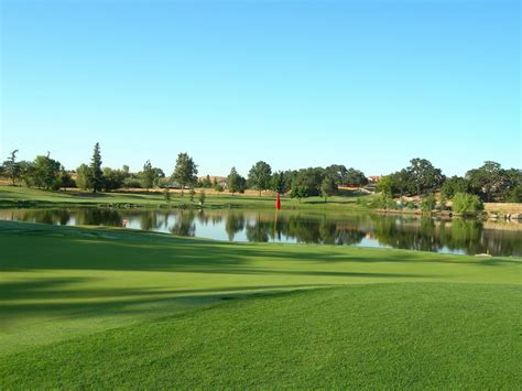 Rancho murieta country club - The Retreats is a gated golf and country club community in Rancho Murieta, CA, a suburb of Sacramento. This private California golf community provides residents with a tranquil and …